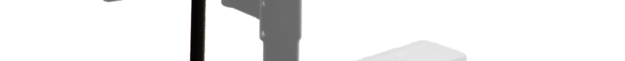 Height extension for the Twister staircase with beech steps and black metal. Shown is a detail of the additional step, the railing bars, and the handrail.