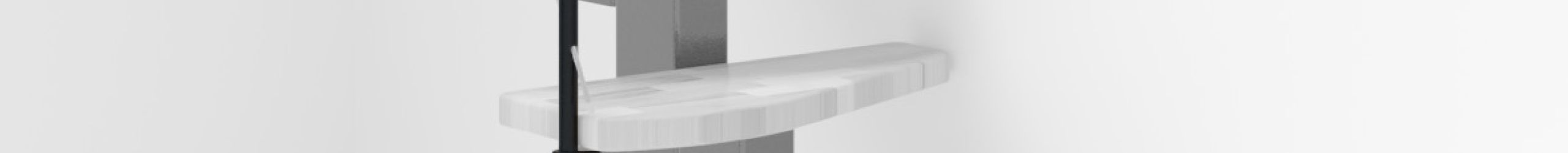 Height extension for the Quatro staircase with beech steps and black metal. Shown is a detail of the additional step, the railing bars, and the handrail.