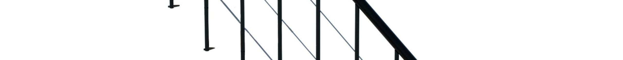 Modern railing for the Comfort Top and Comfort Top Turn staircase in black. The railing consists of sleek metal posts with horizontal stainless steel cables for a modern look and secure fall protection. The handrail provides additional support.