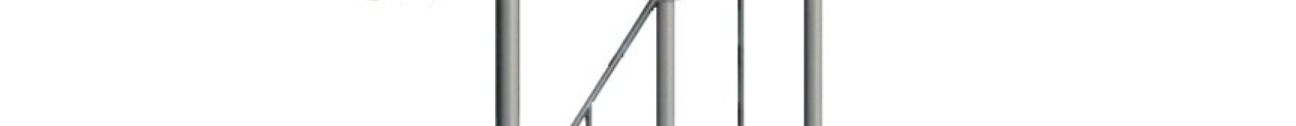 Straight outdoor railing for the Sun Step staircase made of galvanised steel, suitable for 3 steps. The railing consists of a round, grey handrail, vertical bars and two tension ropes for additional stabilisation.