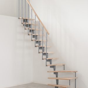 Central stringer staircase Style Turn with beech steps and a gray metal railing with understraps and a PVC handrail. The lower part features a turn to provide a space-saving solution.