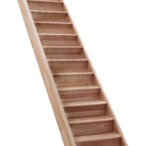 Eine Wangentreppe mit Setzstufen aus Buche ohne Geländer.