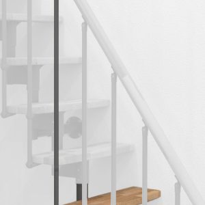 Höhenerweiterung für die Treppe Joker mit Buche-Stufen und grauem Metall. Gezeigt wird ein Detail der Zusatzstufe, der Geländer Stäbe und des Handlaufs.